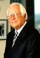 Gene Schneider, 2002 Cable Hall of Fame Honoree